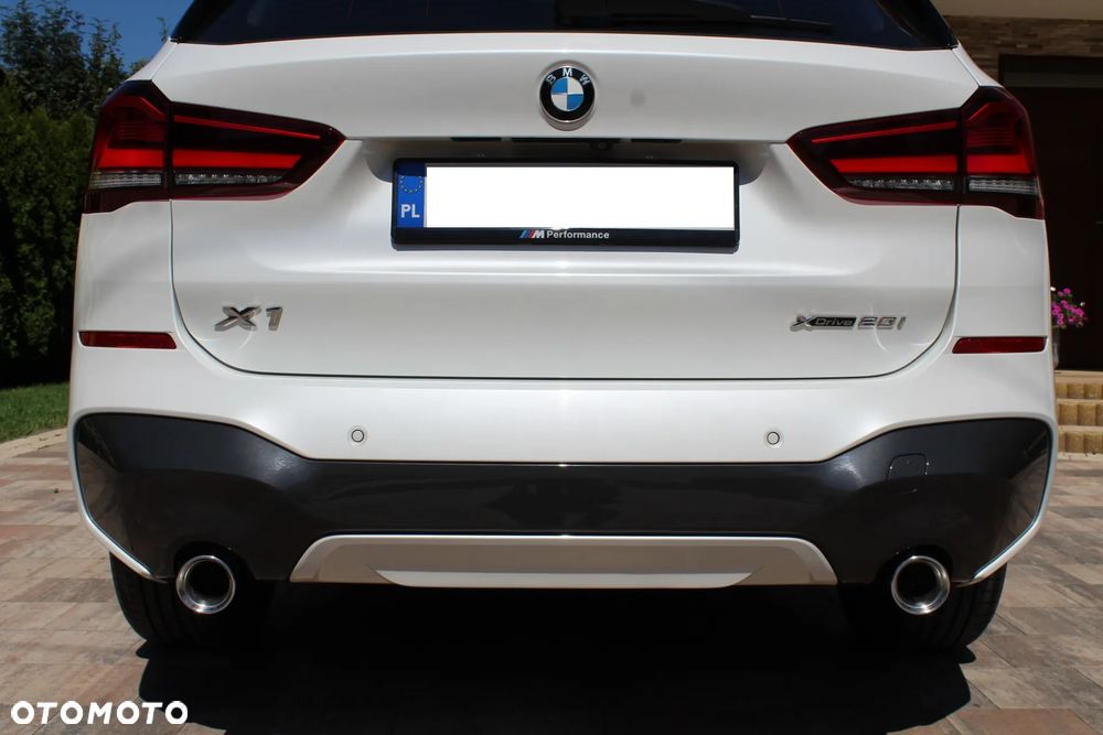 BMW X1 xDrive20i M Sport - 17