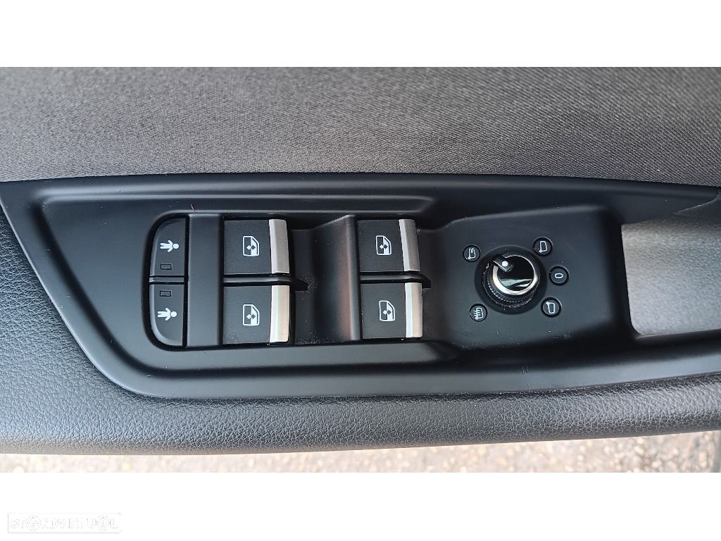 Audi A4 Avant 35 TDI S tronic - 9