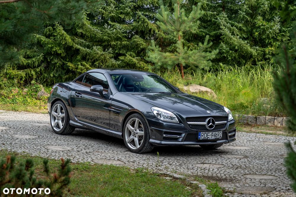 Mercedes-Benz SLK 200 (BlueEFFICIENCY) 7G-TRONIC - 2