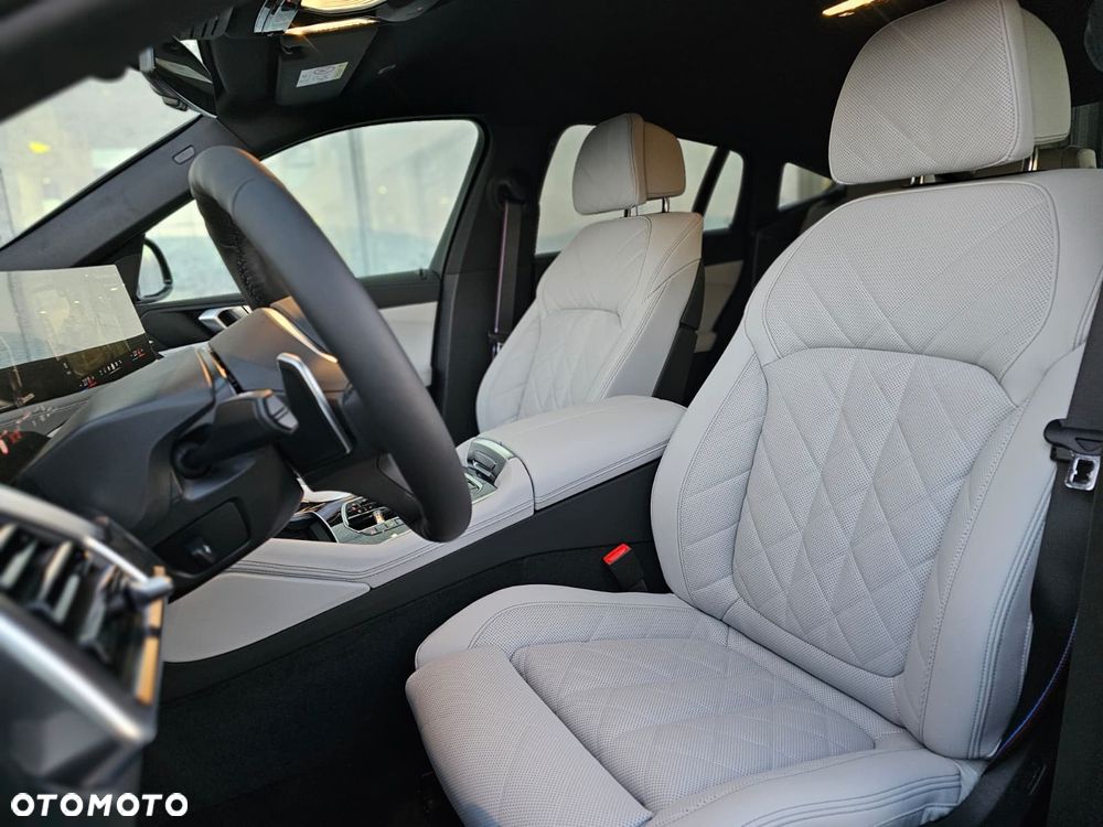BMW X6 xDrive30d - 18