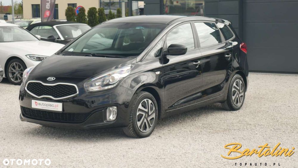 Kia Carens - 5