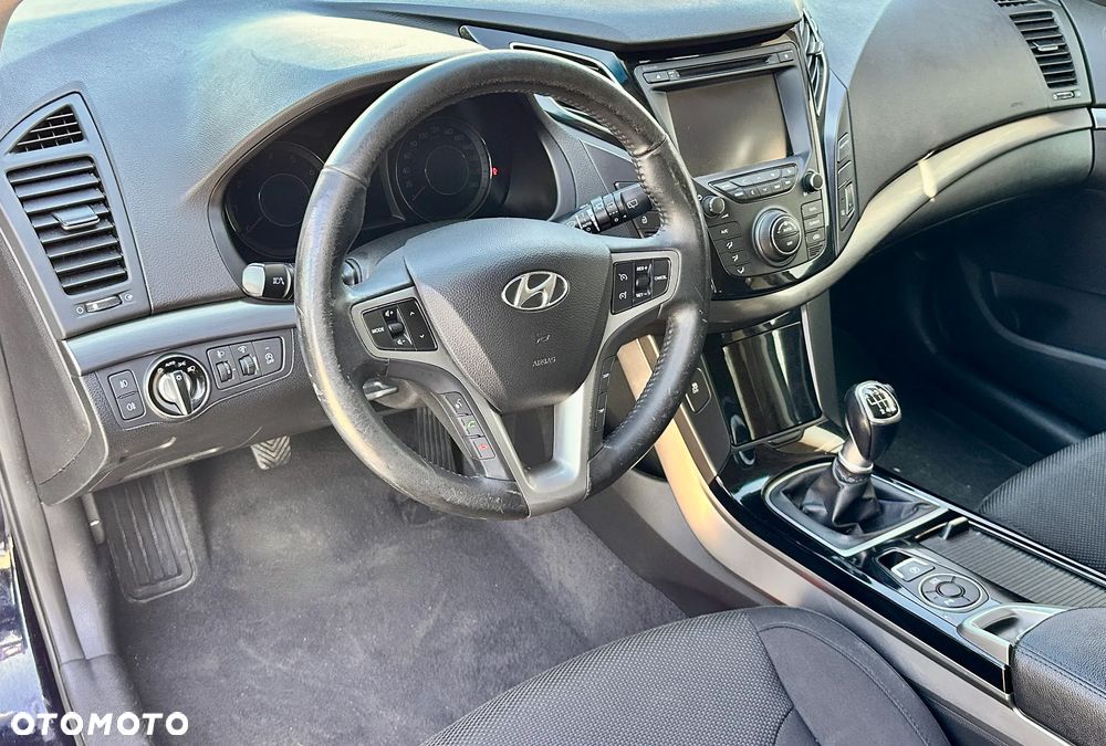 Hyundai I40 2012 photo 3