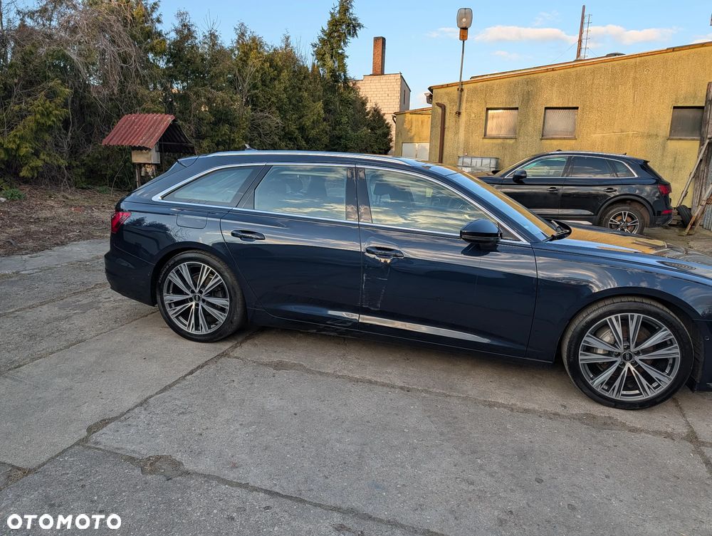 Audi A6 Avant 40 TDI quattro S tronic - 4