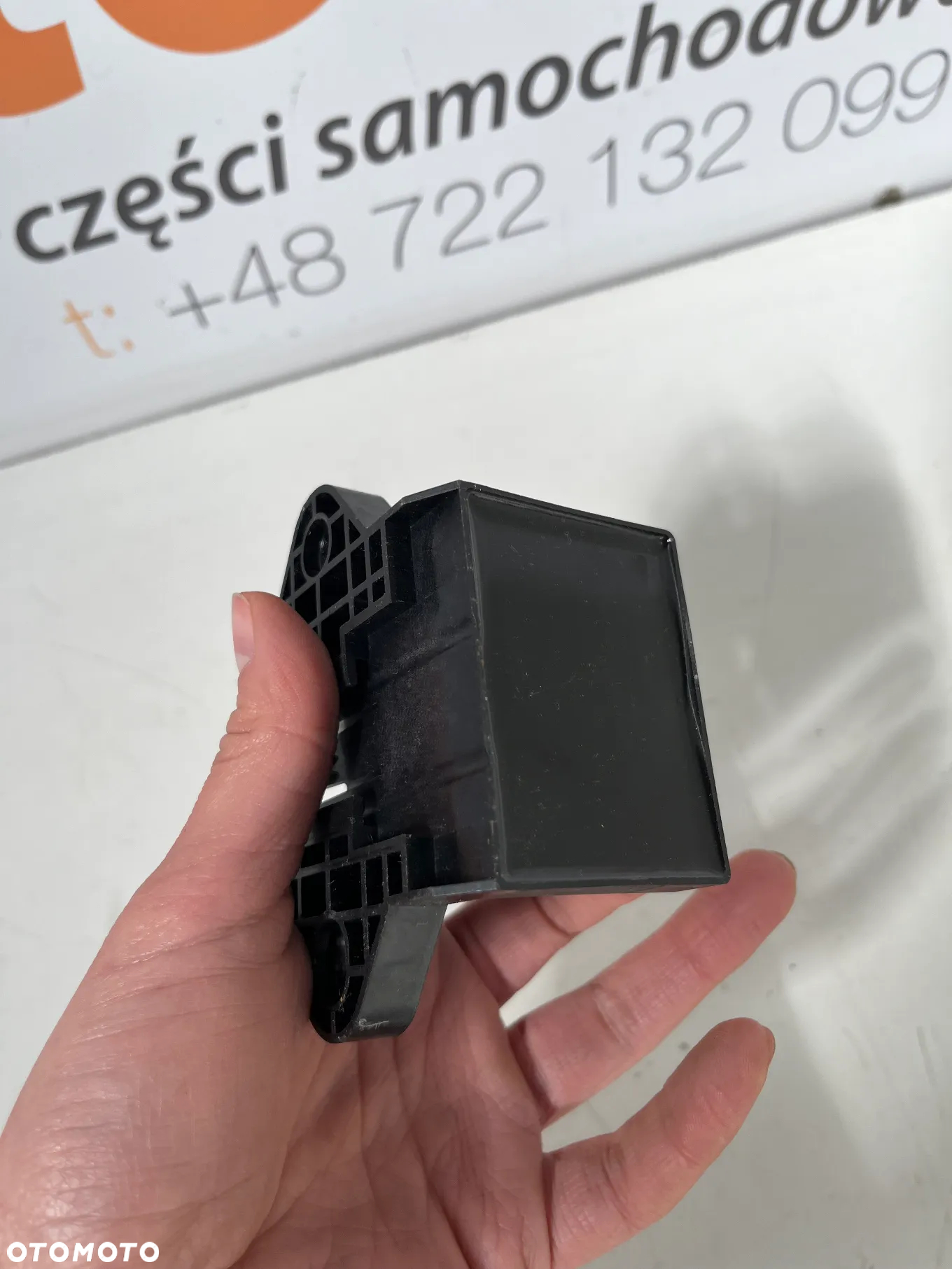 Jednostka sterująca pompą paliwa F1FA-9D370-GA - 3