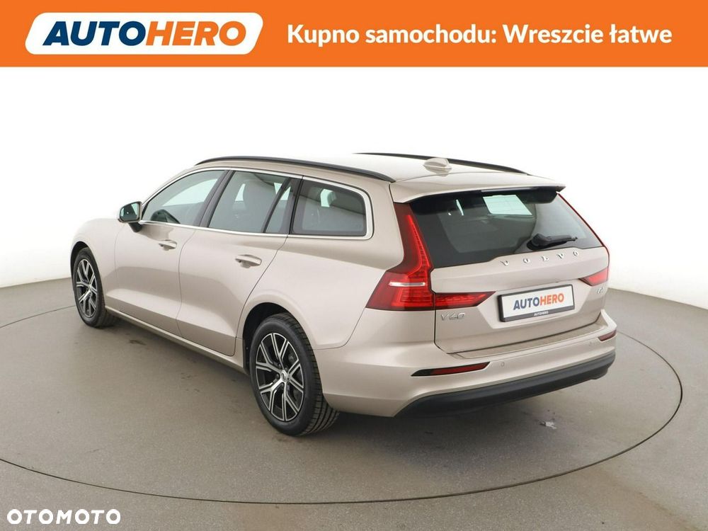 Volvo V60 B4 D Core - 5