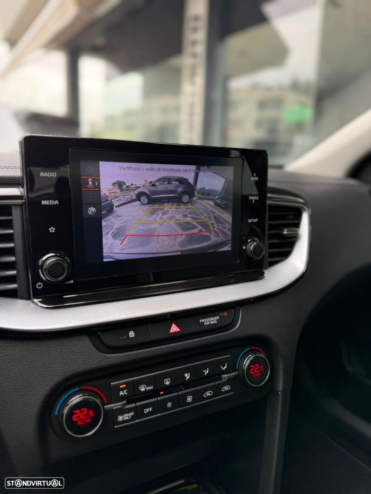 Kia XCeed 1.6 GDi PHEV Tech - 28