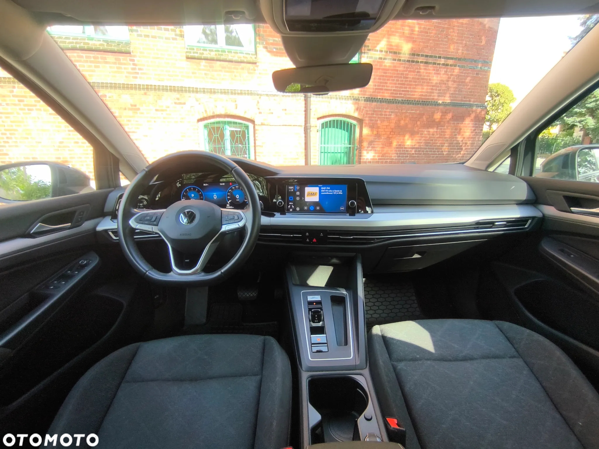 Volkswagen Golf - 20