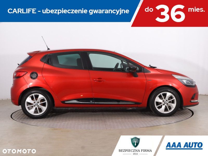 Renault Clio - 8