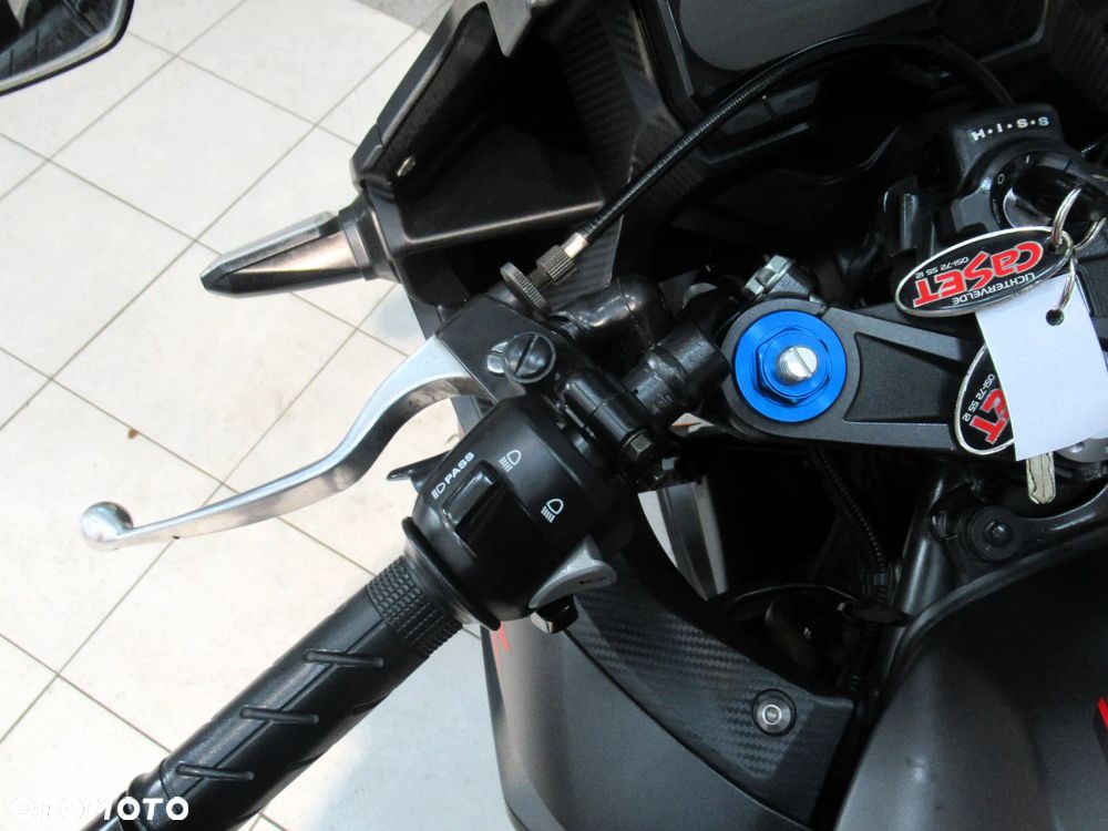 Honda CBR - 10