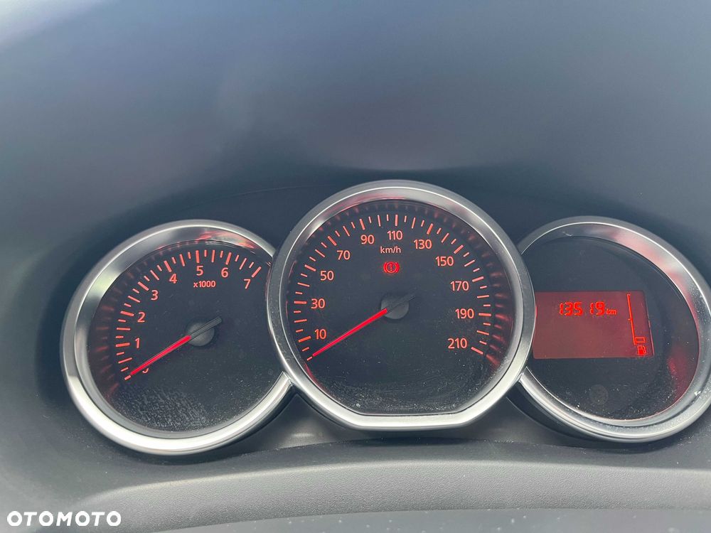 Dacia Sandero - 7