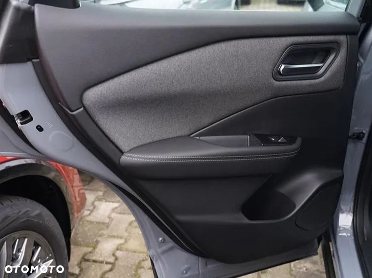 Nissan Qashqai 1.3 DIG-T mHEV N-Connecta Xtronic - 7
