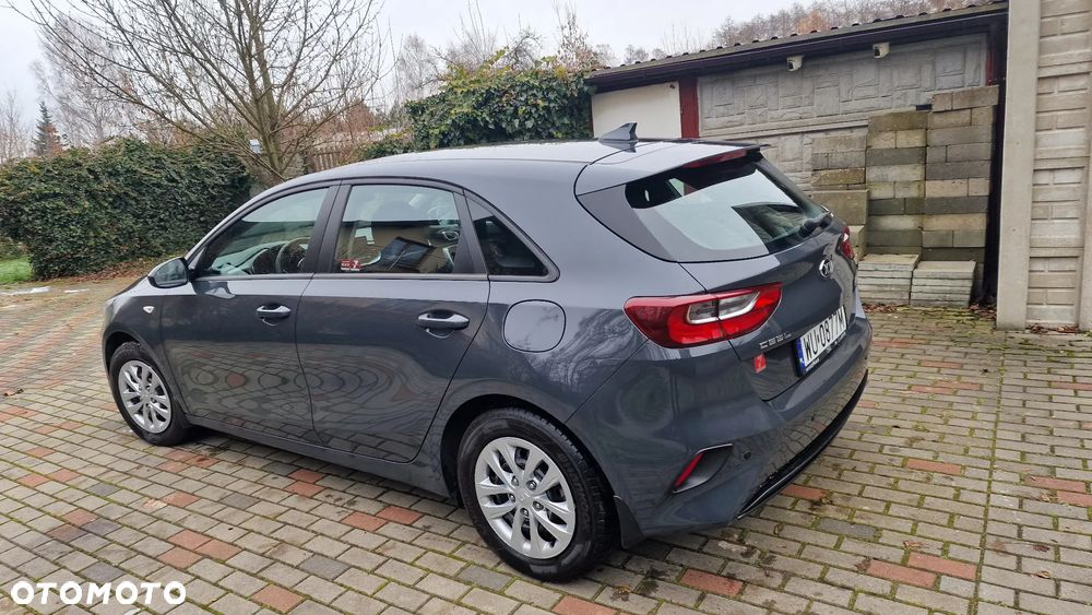 Kia Ceed - 6