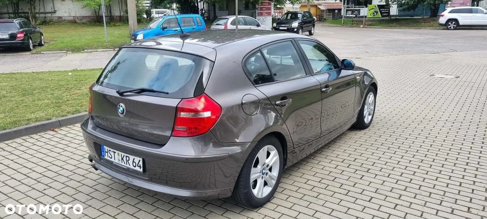 BMW Seria 1 118d - 3