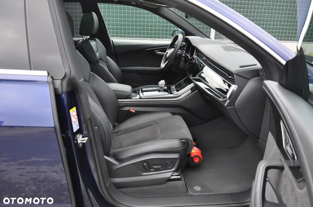 Audi Q8 50 TDI quattro tiptronic - 12