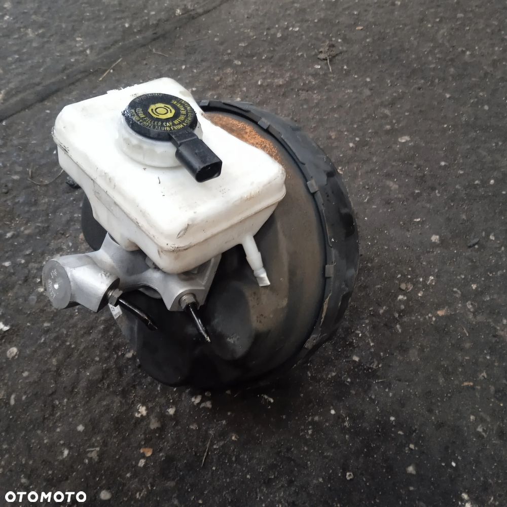 Serwo Q5 8R0612103H - 1