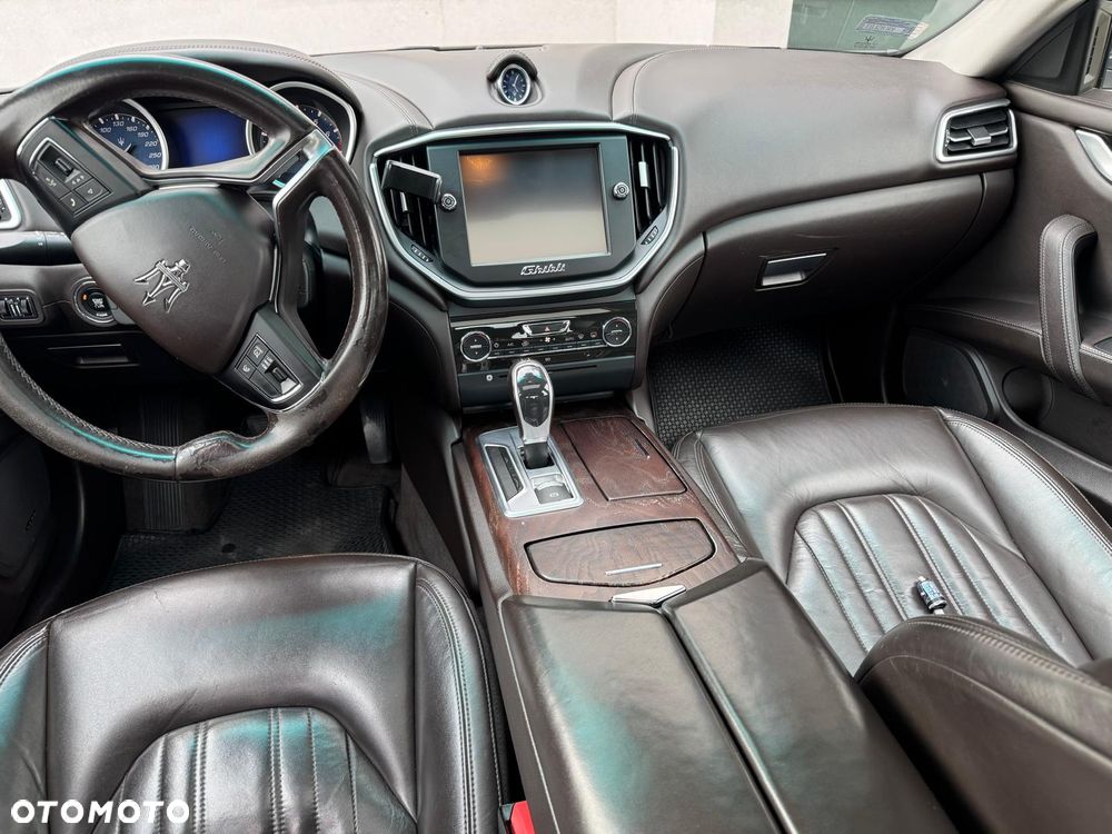 Maserati Ghibli Standard - 3