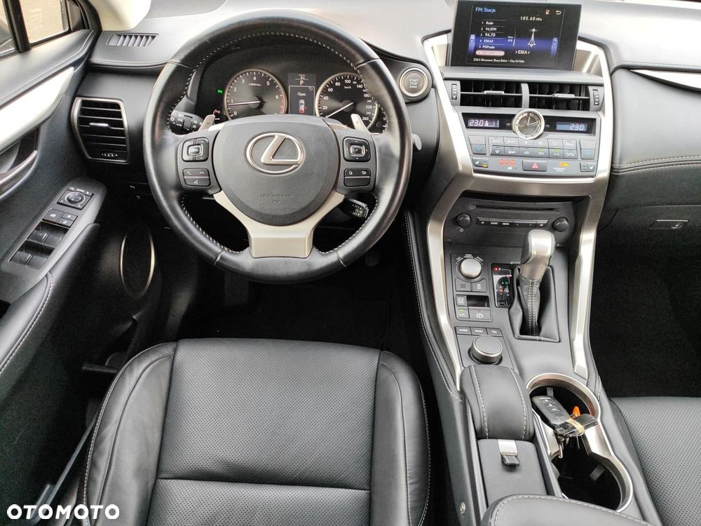 Lexus NX 200t Comfort AWD - 11