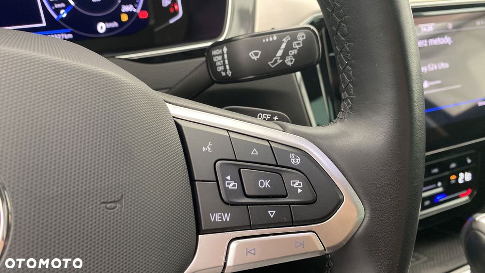 Volkswagen Passat - 23