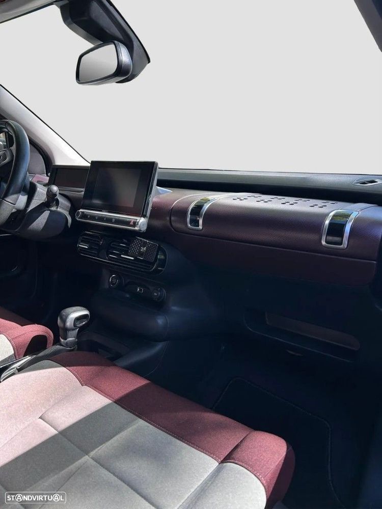 Citroën C4 Cactus - 16