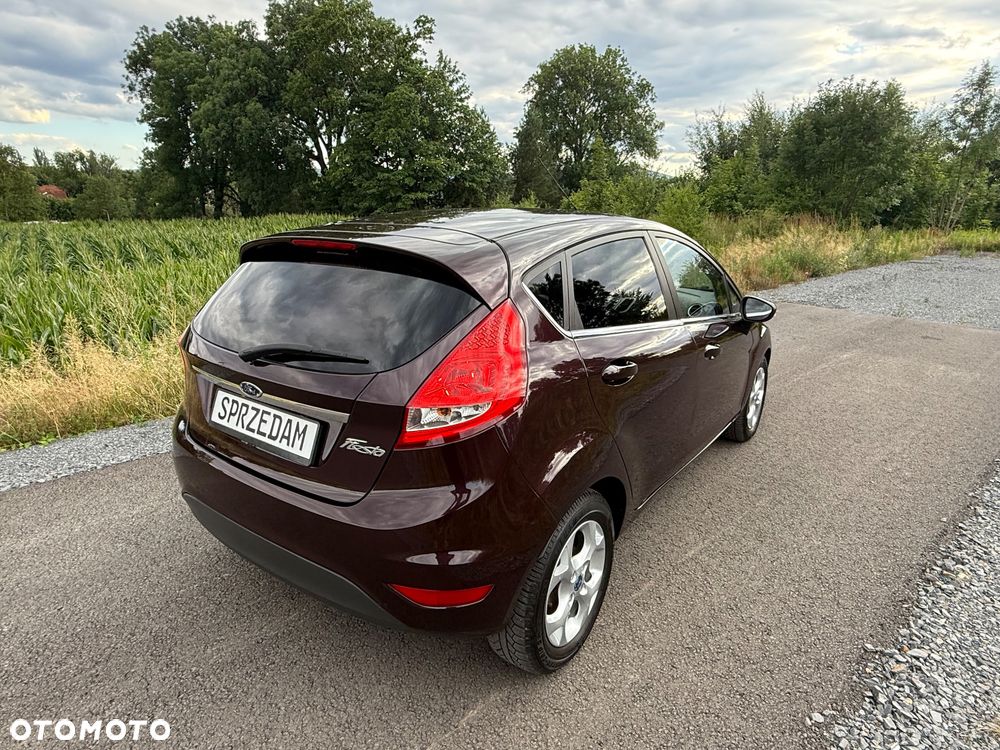 Ford Fiesta 1.4 Titanium - 12
