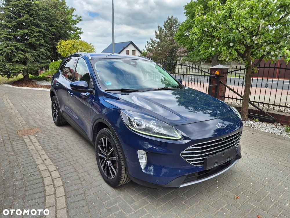 Ford Kuga 2.0 EcoBlue 4x4 TITANIUM X - 24