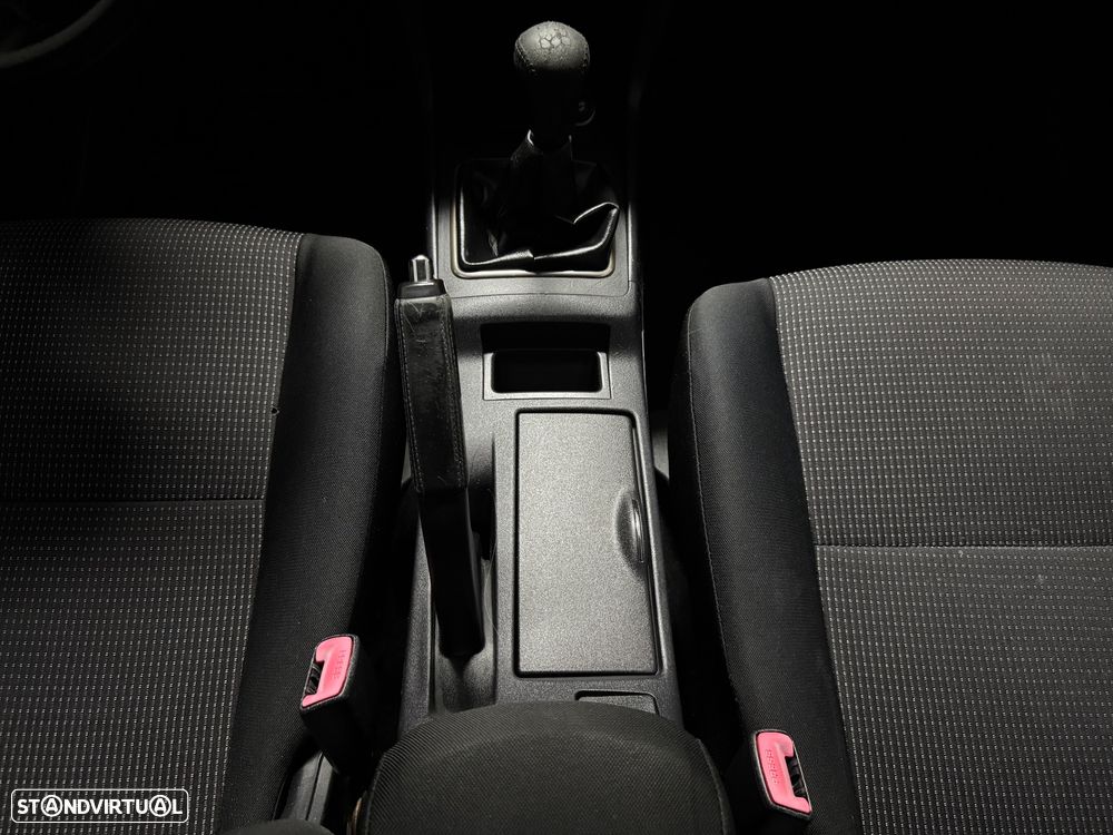 Mitsubishi Lancer Sportback 1.6 Invite Black Edition ClearTec - 9