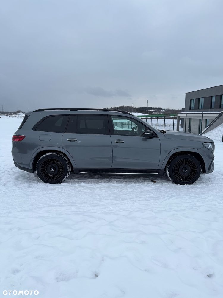 Mercedes-Benz GLS - 14