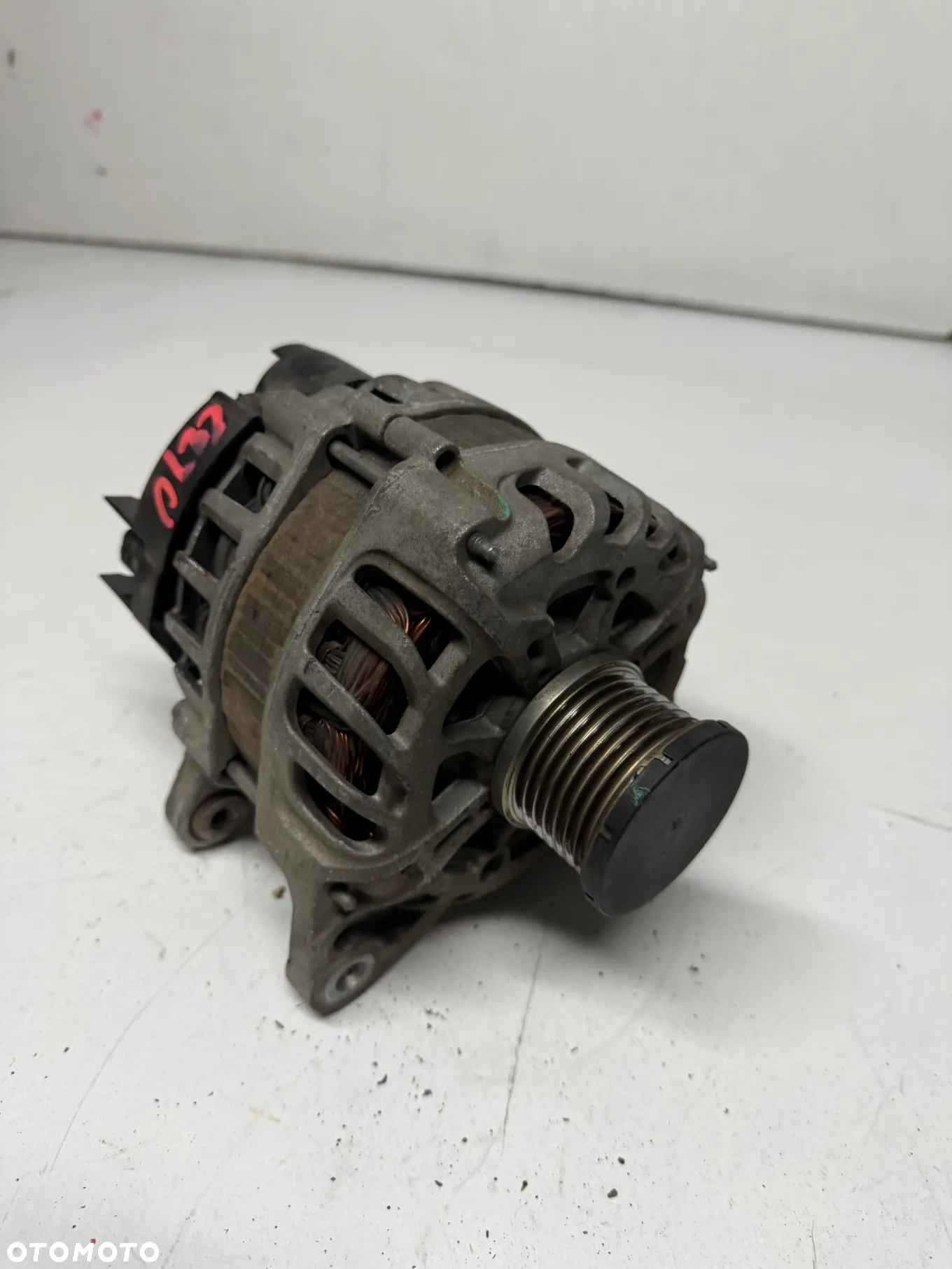 RENAULT CLIO IV LIFT 0.9 1.2 TCE ALTERNATOR 231006677R - 2