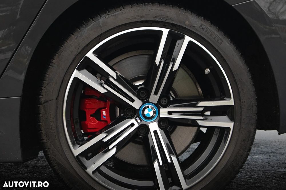 BMW Seria 3 330e Aut. M Sport - 16