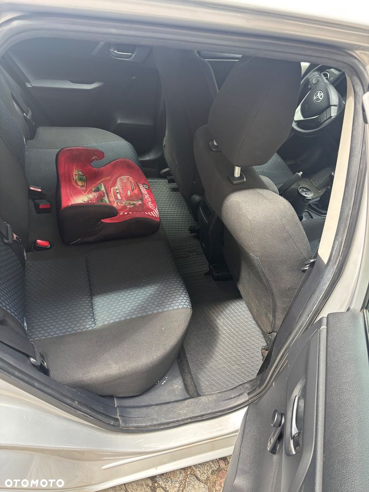 Toyota Auris 1.6 Active - 11