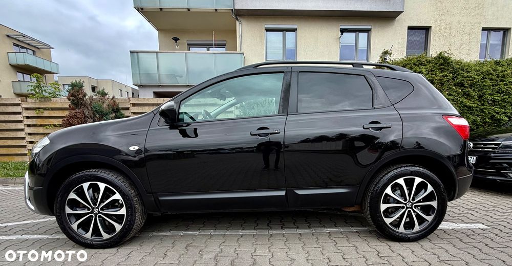 Nissan Qashqai - 14