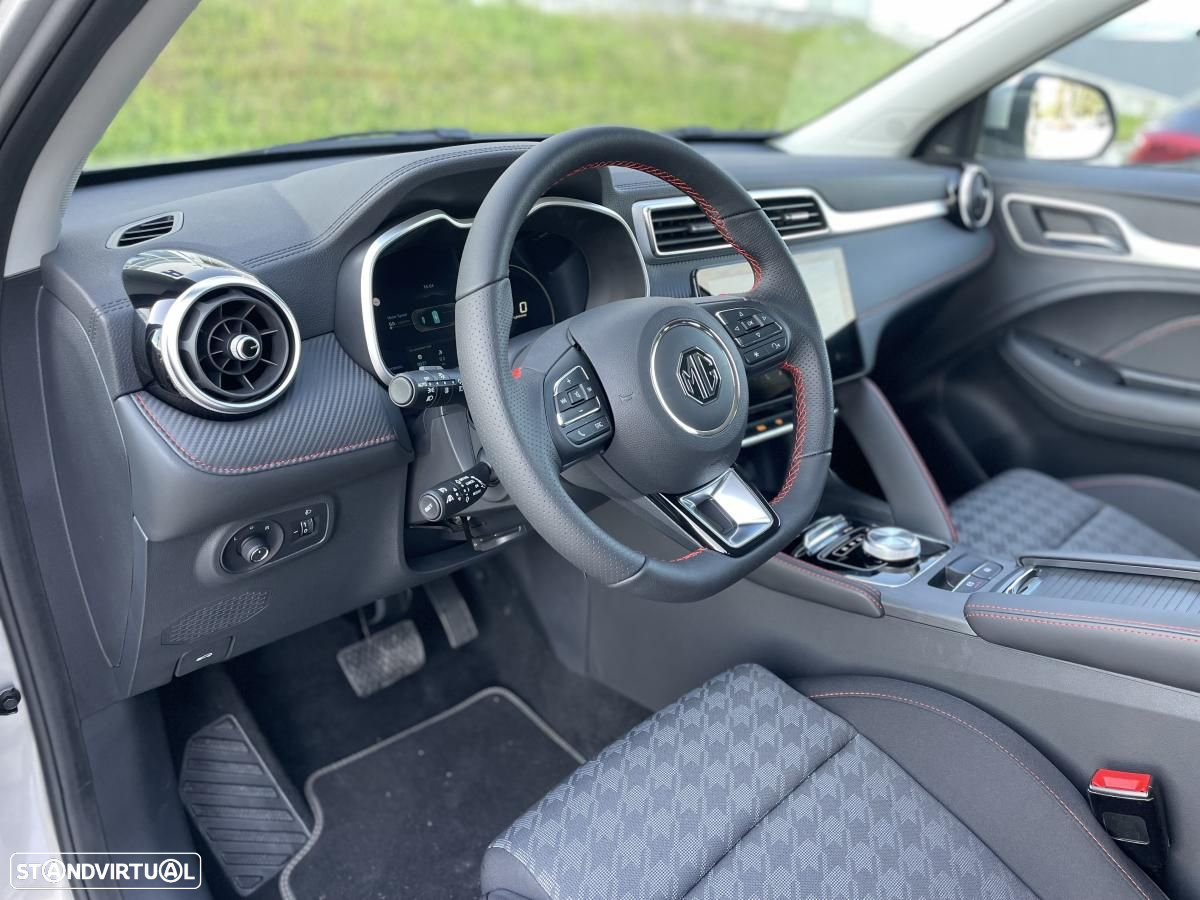 MG ZS EV 72.6 kWh Comfort OBC 11 kW - 13
