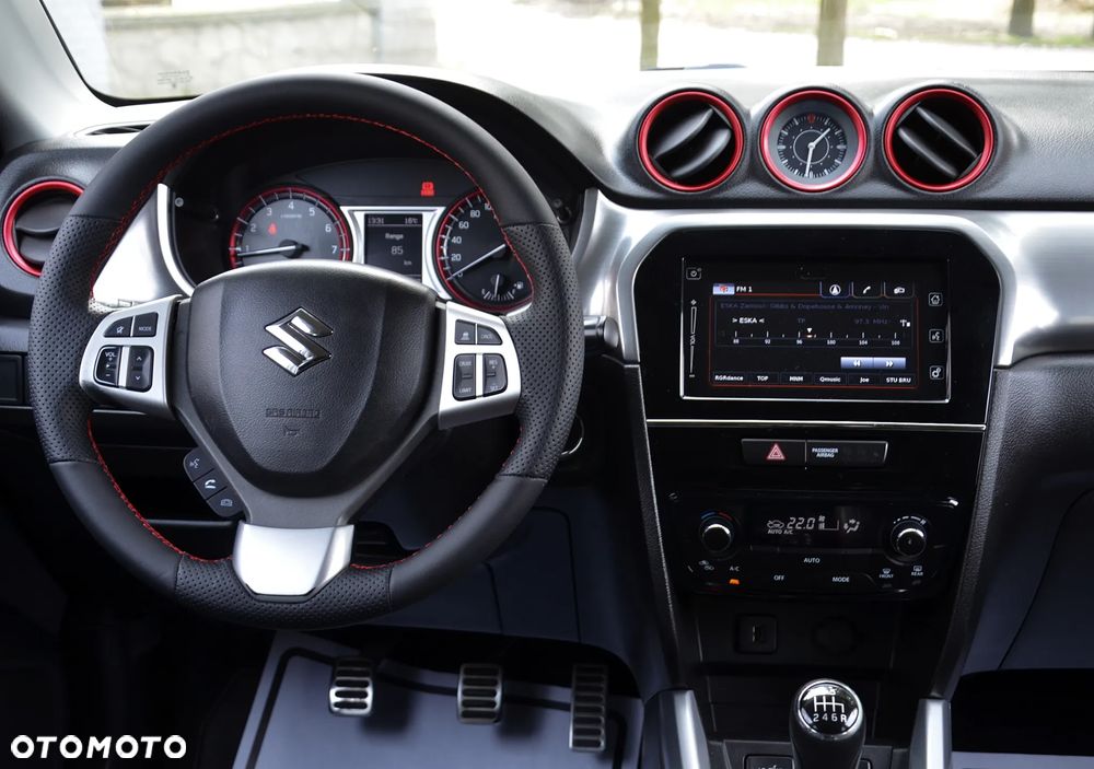 Suzuki Vitara 1.4 Boosterjet S - 24