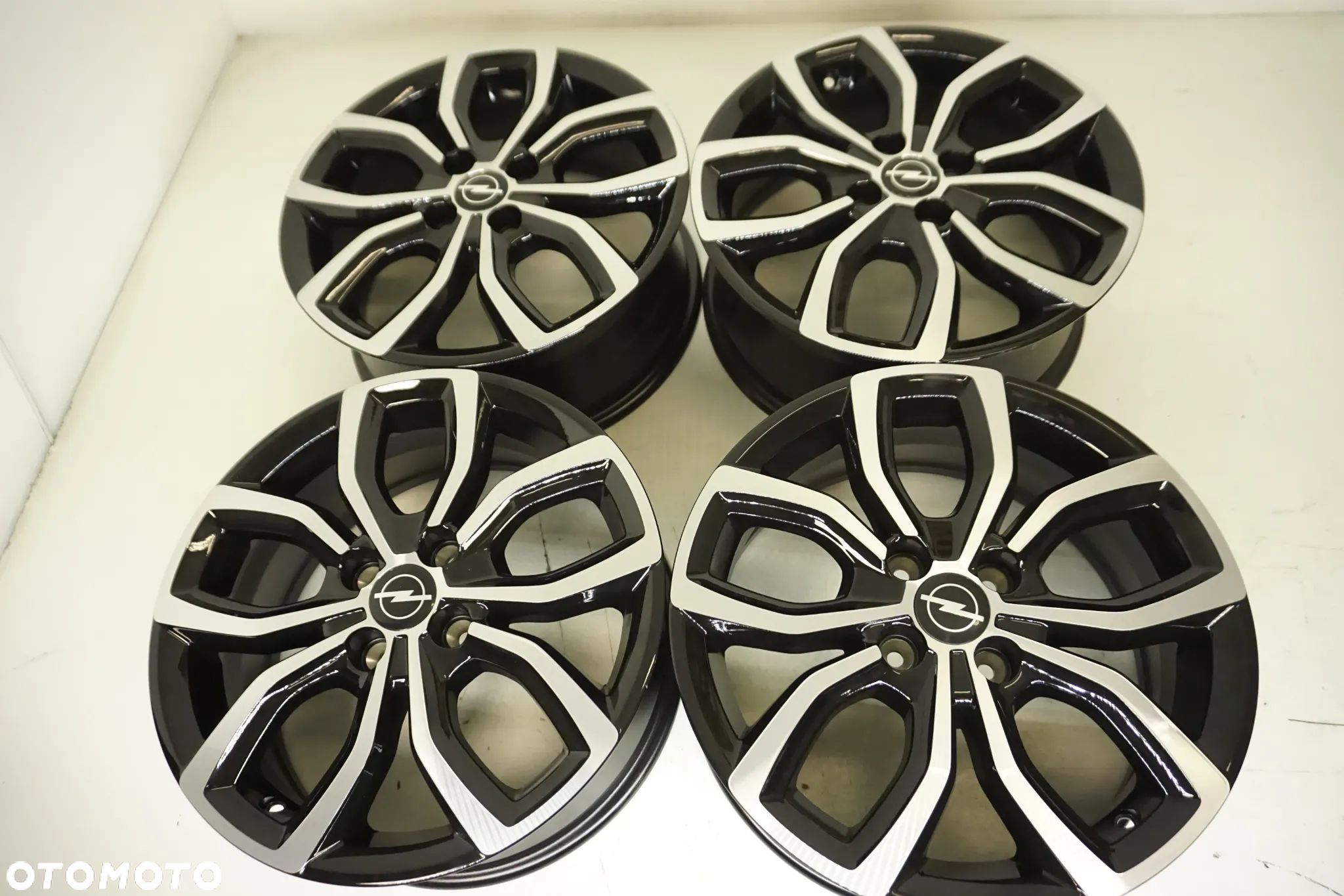 FELGI ALUMINIOWE 16 OPEL ASTRA H TIGRA CORSA D E 4X100 - 1