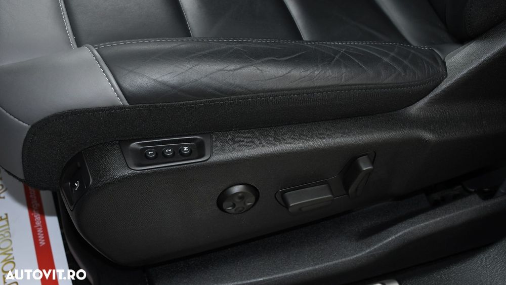 Citroën C5 Aircross 1.6 PHeV FWD 225 EAT8 Shine - 28