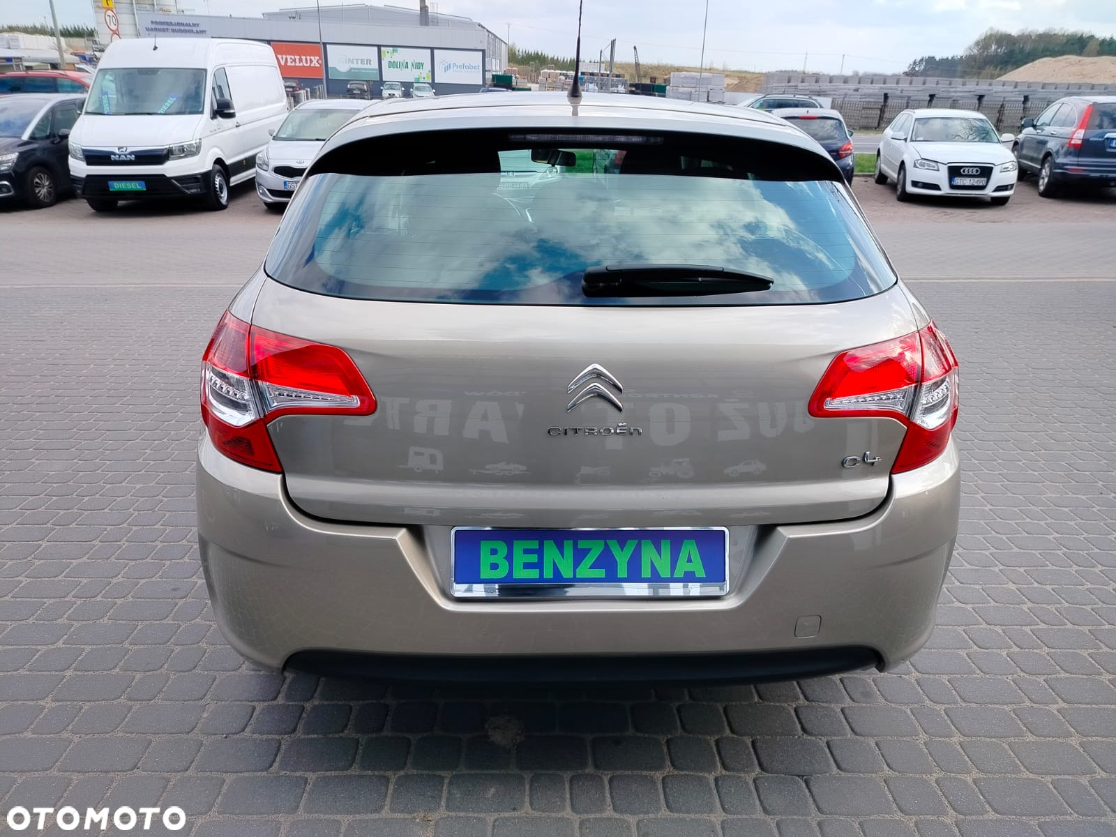 Citroën C4 1.4 VTi Attraction - 11