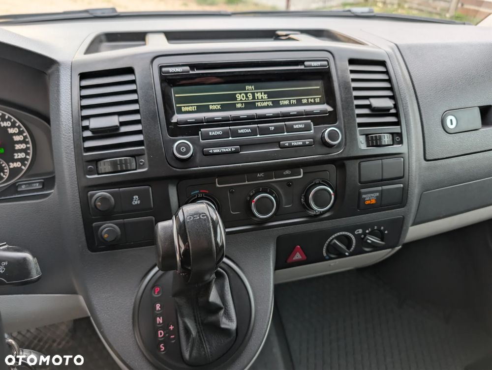 Volkswagen T5 TRANSPORTER - 8
