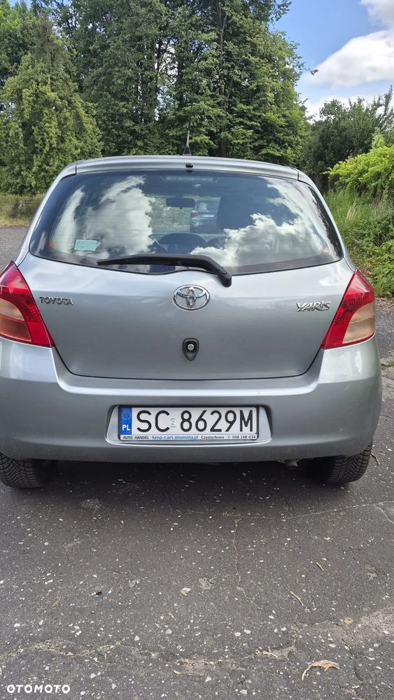 Toyota Yaris - 6