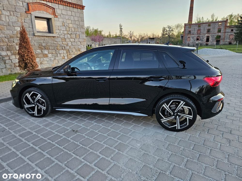 Audi A3 Sportback - 12
