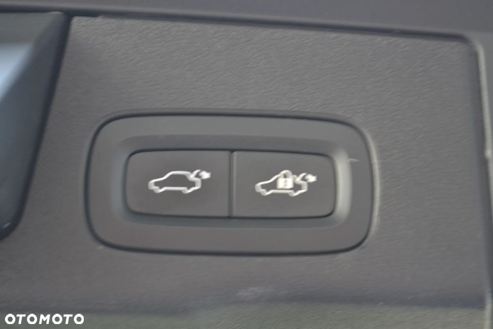 Volvo XC 60 D4 Geartronic Summum - 31