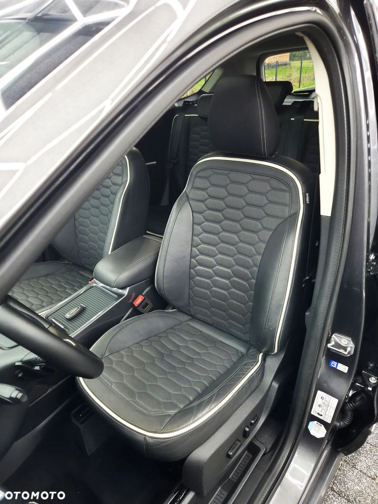 Ford Kuga 1.5 EcoBoost 4x4 Vignale - 13