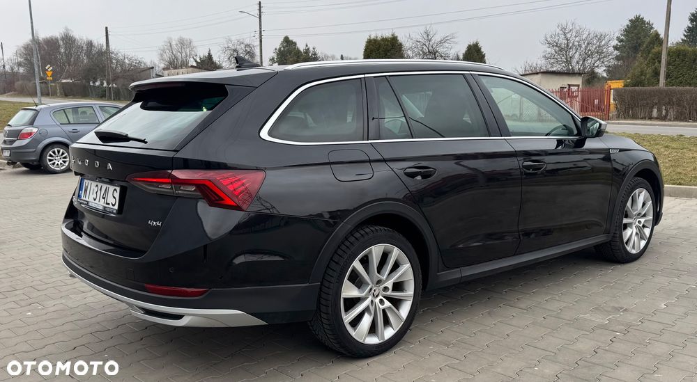 Skoda Octavia 2.0 TDI 4x4 Scout DSG - 9