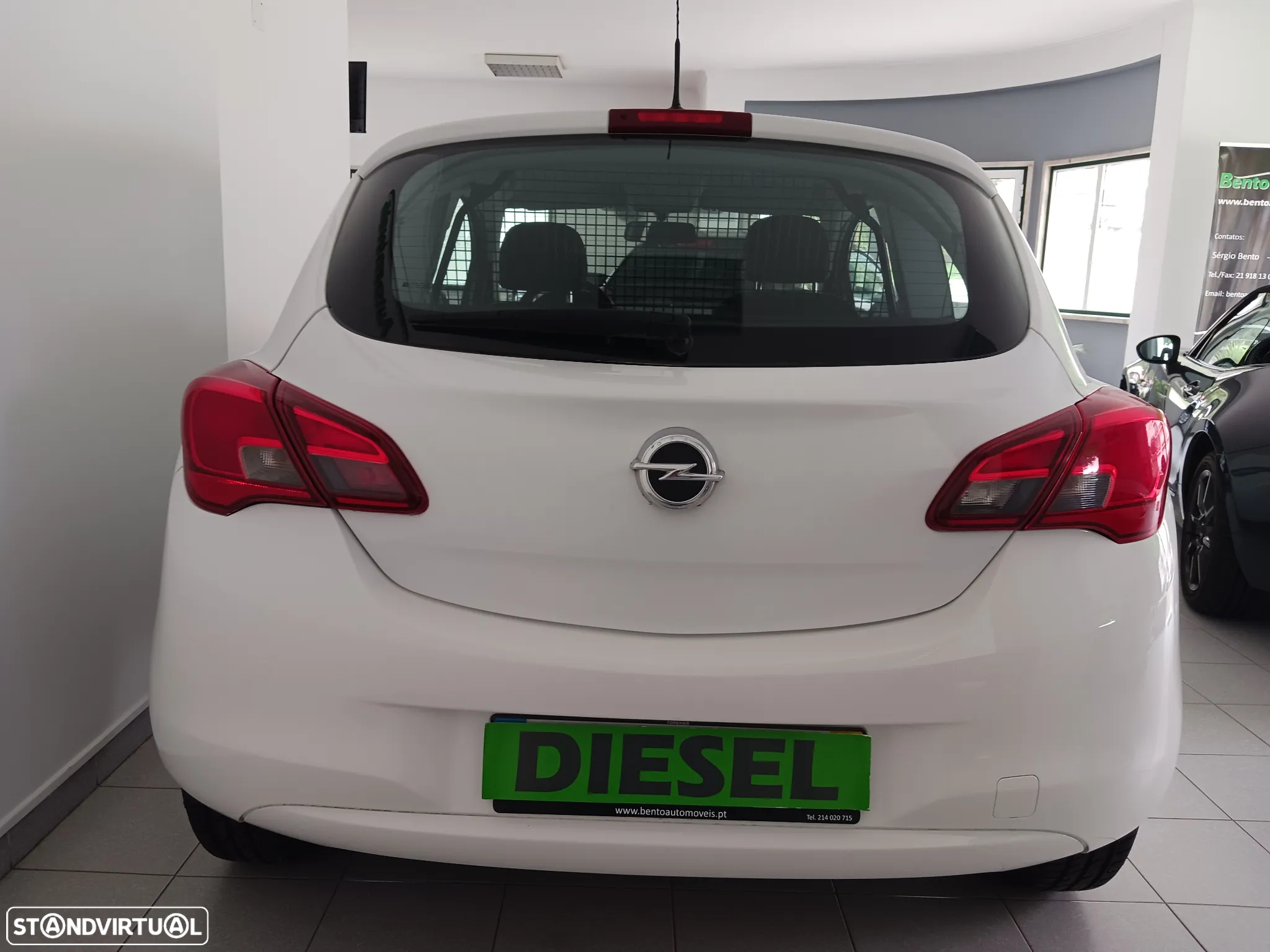 Opel Corsa 1.3 CDTi Van Iva Dedutível - 24