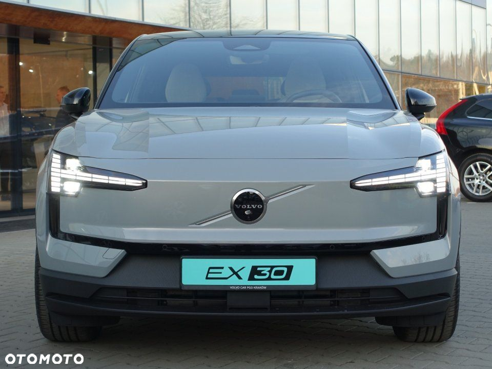 Volvo EX30 - 2