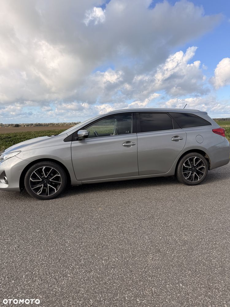 Toyota Auris - 3