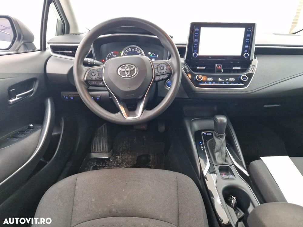 Toyota Corolla 1.8 HSD Business Plus - 11