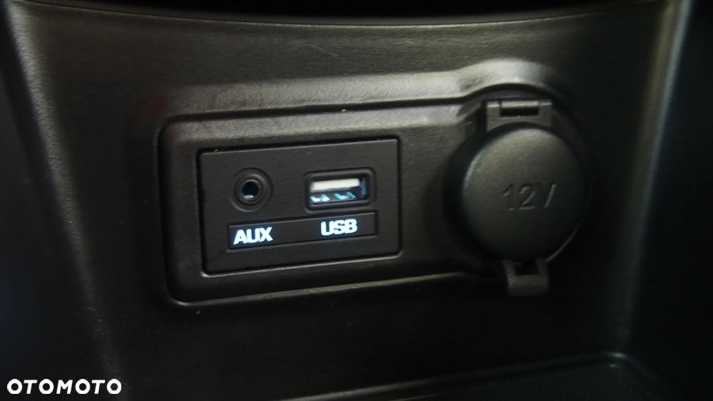 Kia Venga 1.4 CVVT Business Line - 24