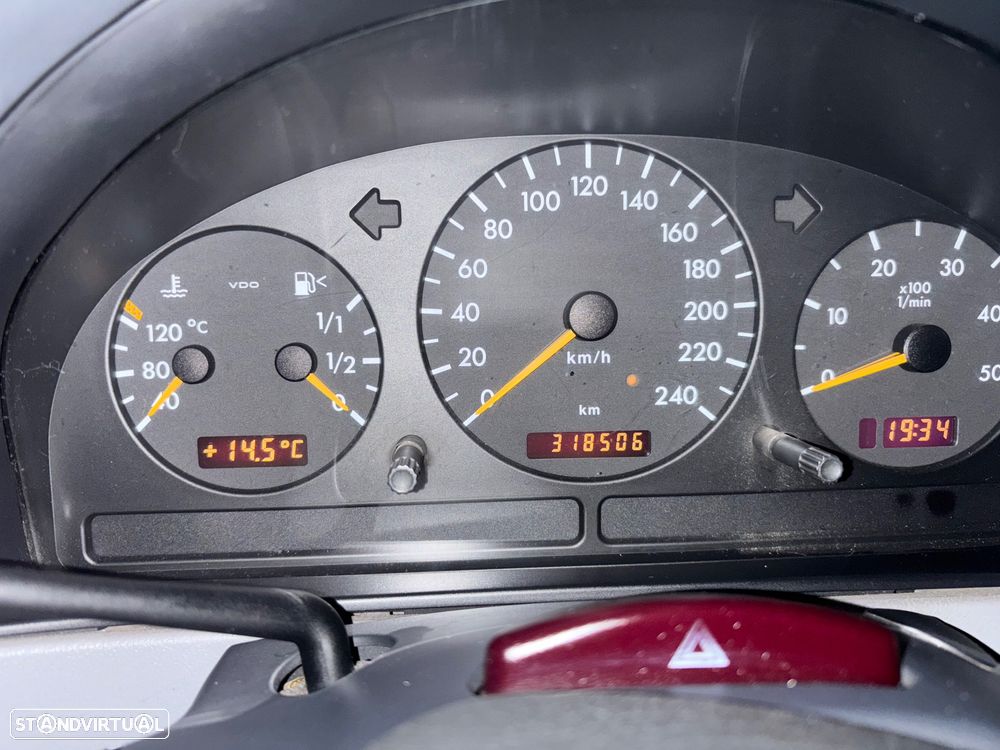 Mercedes-Benz ML 270 CDi - 12