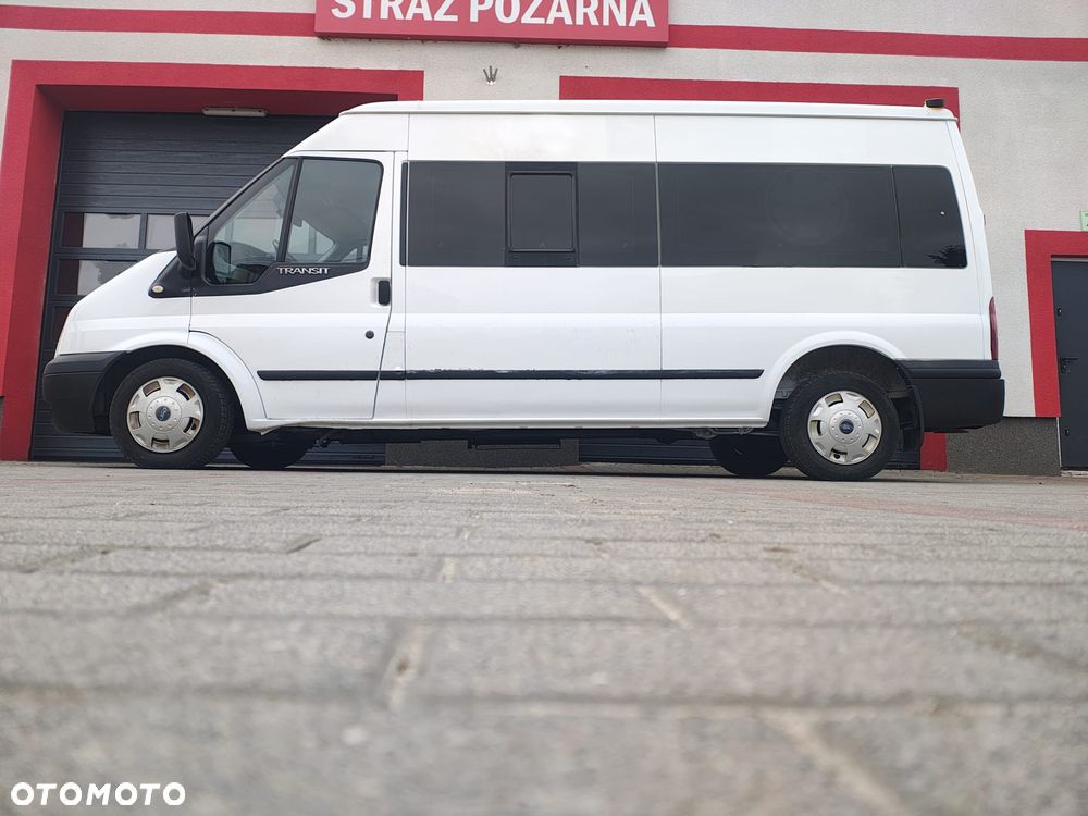 Ford Transit - 32