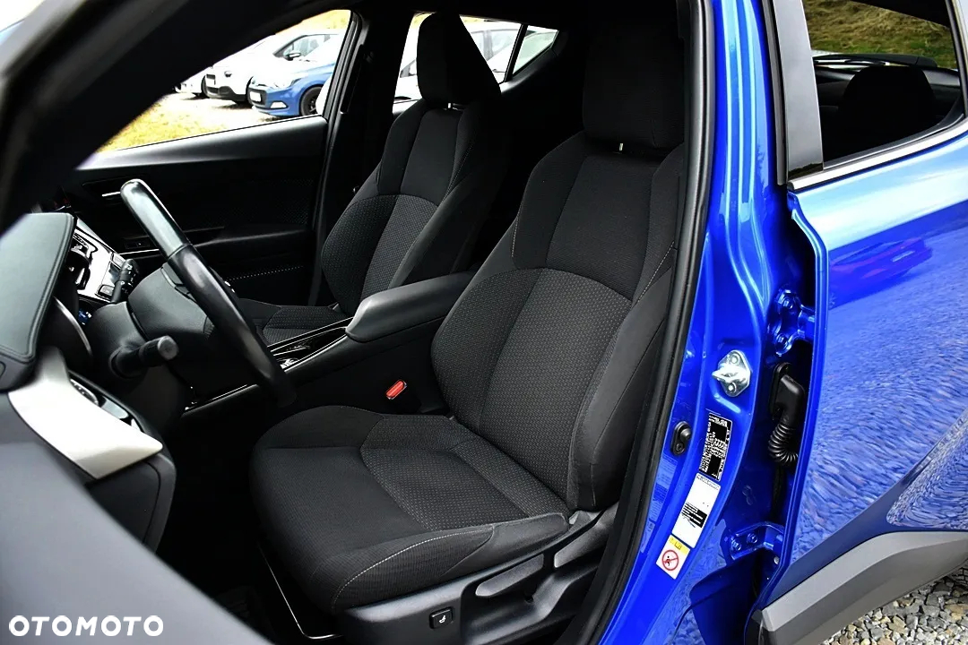 Toyota C-HR - 7